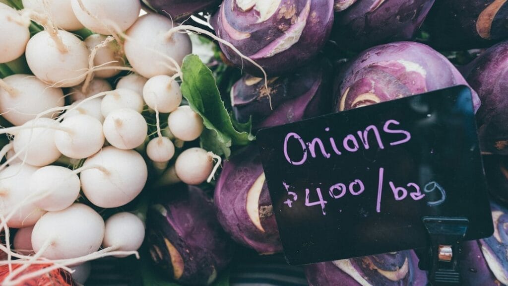 a bunch of purple vegetables